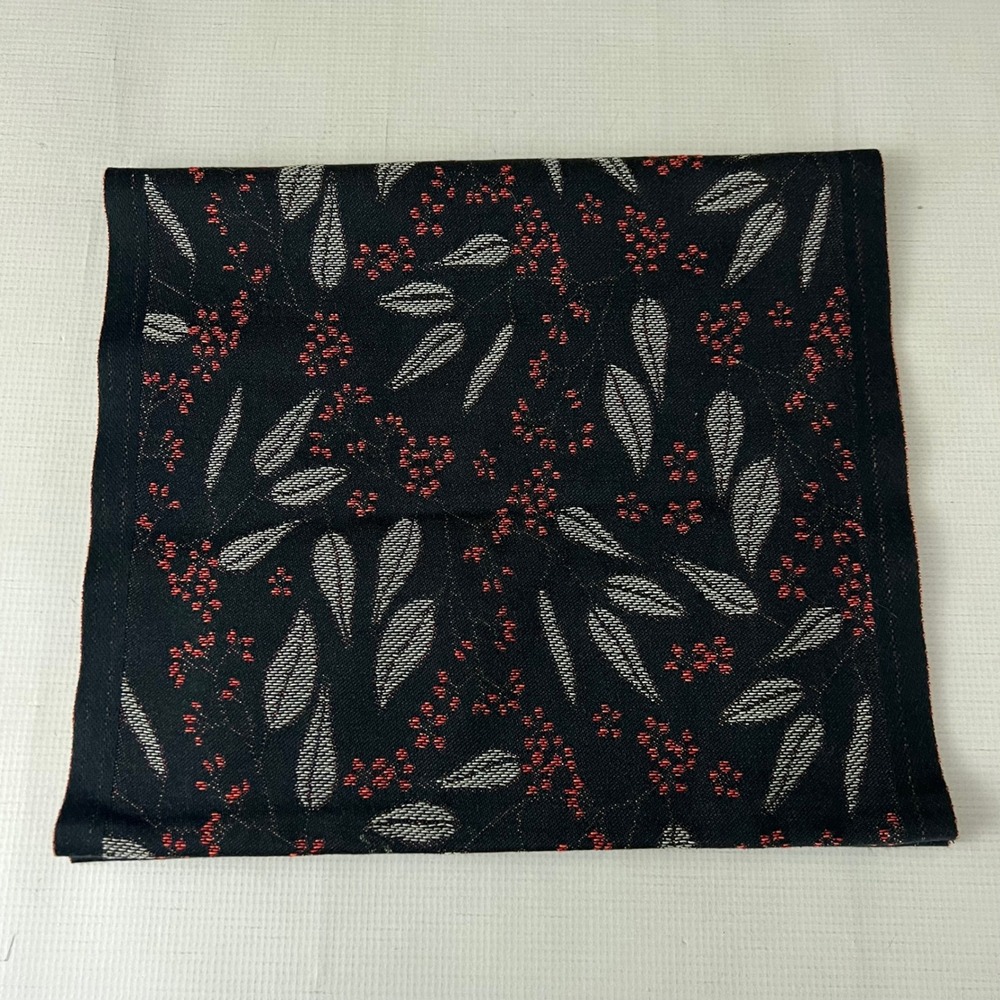 Ekelund Table Runner OS Black Leaf Organic Cotton Sweden